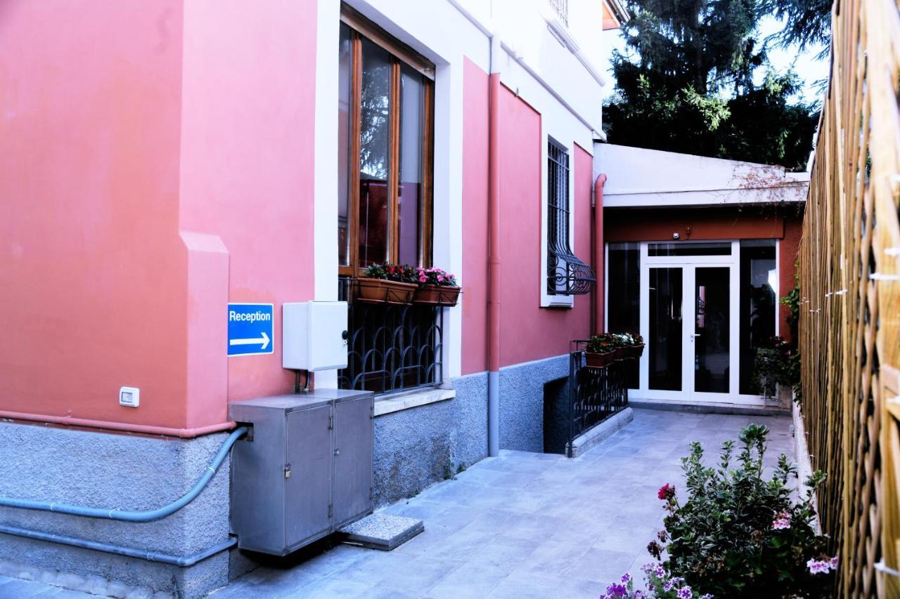 La Villa Bed & Breakfast Milano Eksteriør billede