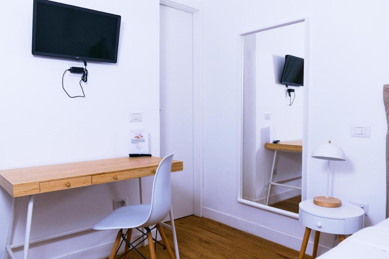 La Villa Bed & Breakfast Milano Eksteriør billede